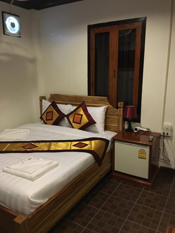 Central Backpacker Hostel Luang Prabang Eksteriør billede