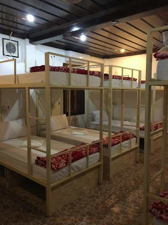 Central Backpacker Hostel Luang Prabang Eksteriør billede