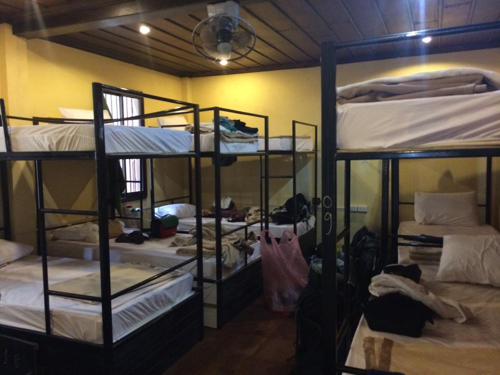 Central Backpacker Hostel Luang Prabang Eksteriør billede